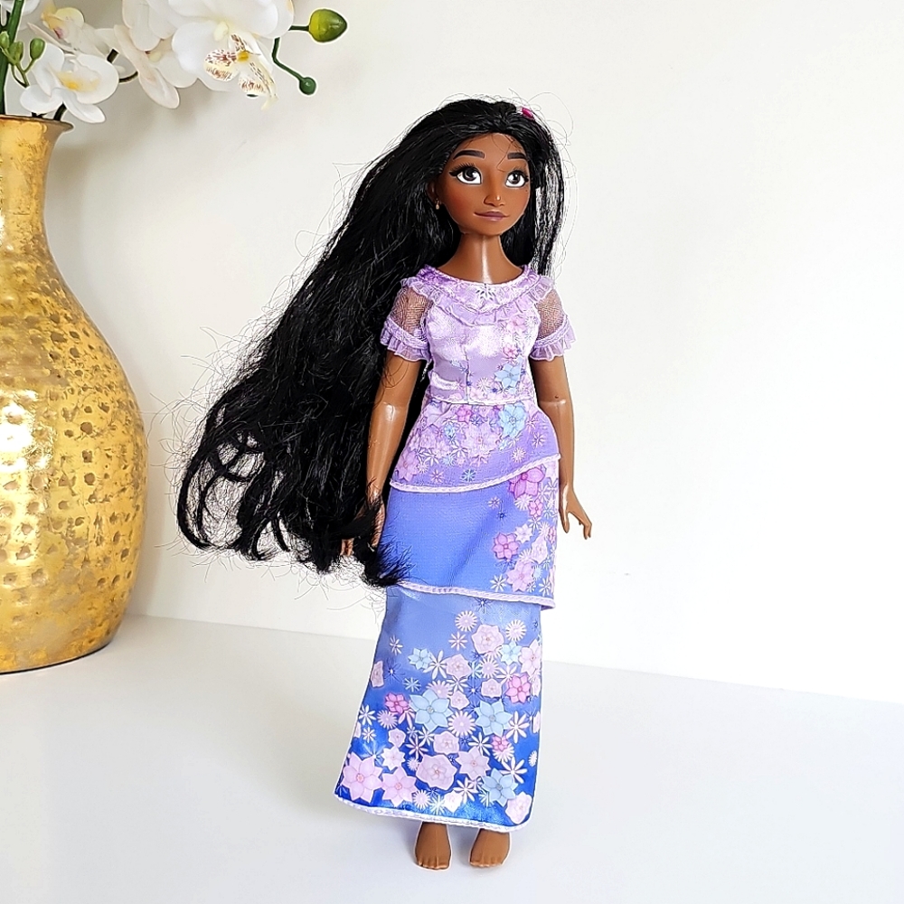 Disney Encanto Isabela Madrigal 11” Fashion Doll Jakks Pacific Floral Dress
